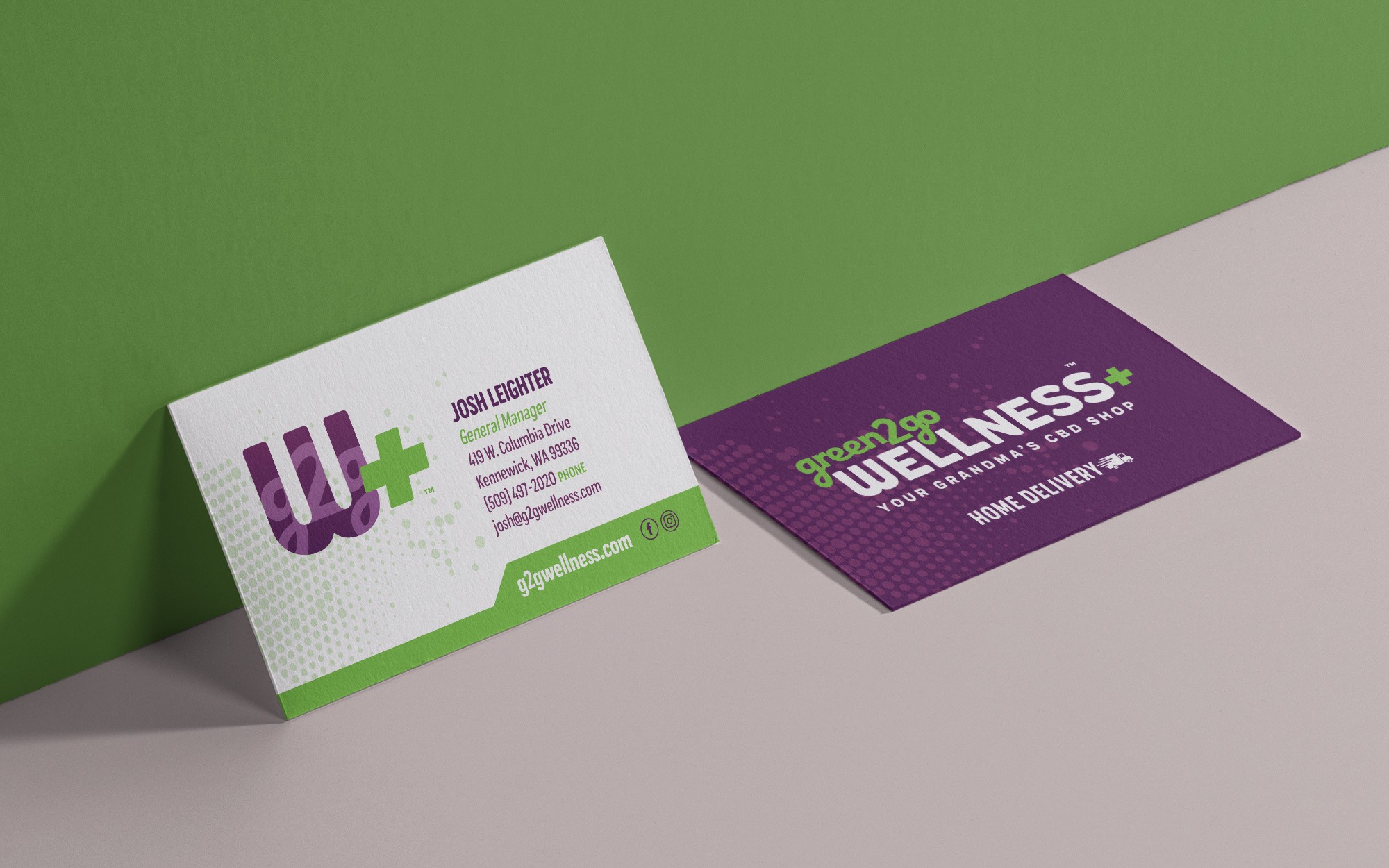 Business Card wellness Mockup - Green2Go
